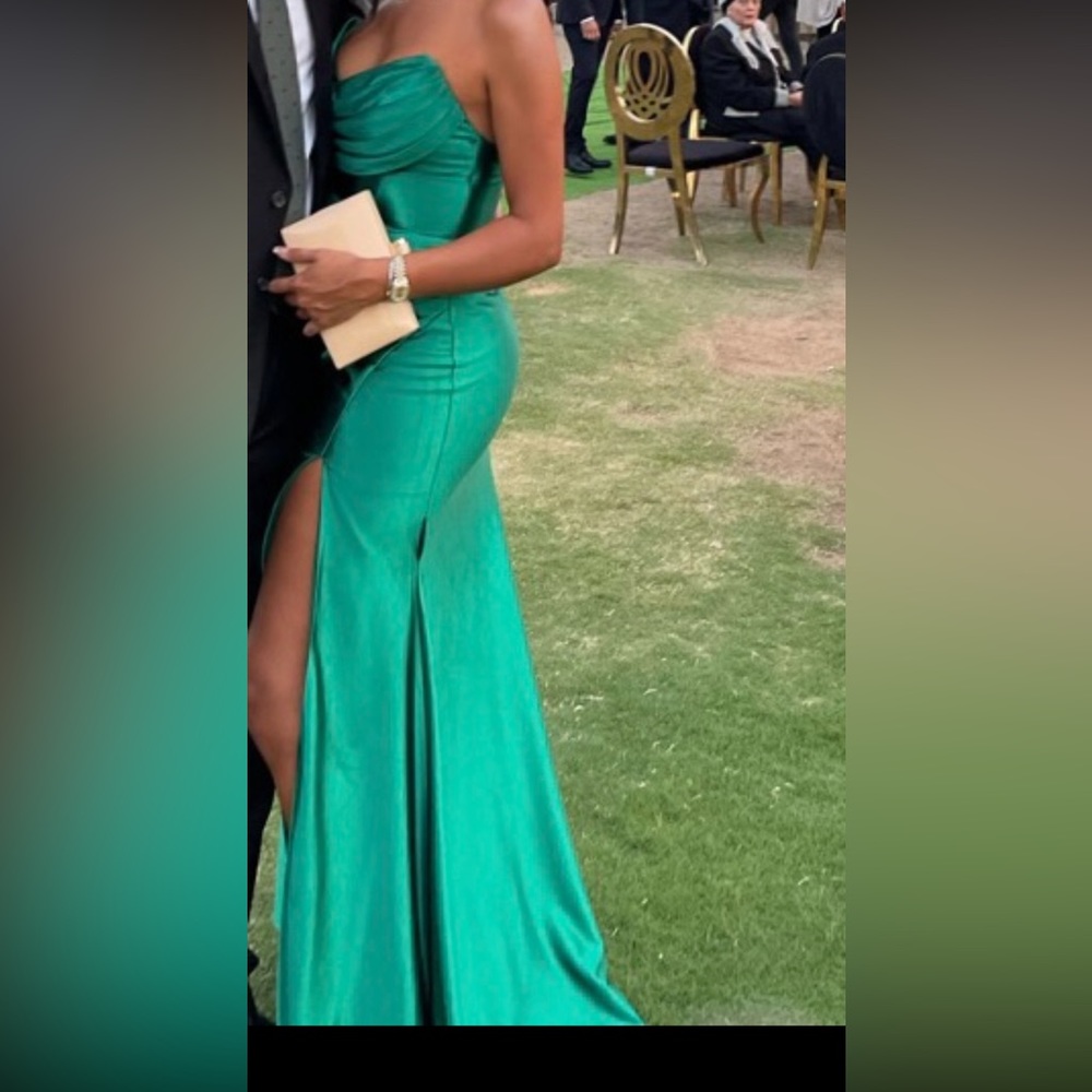 Green satin dress maxi with high slit and corset top